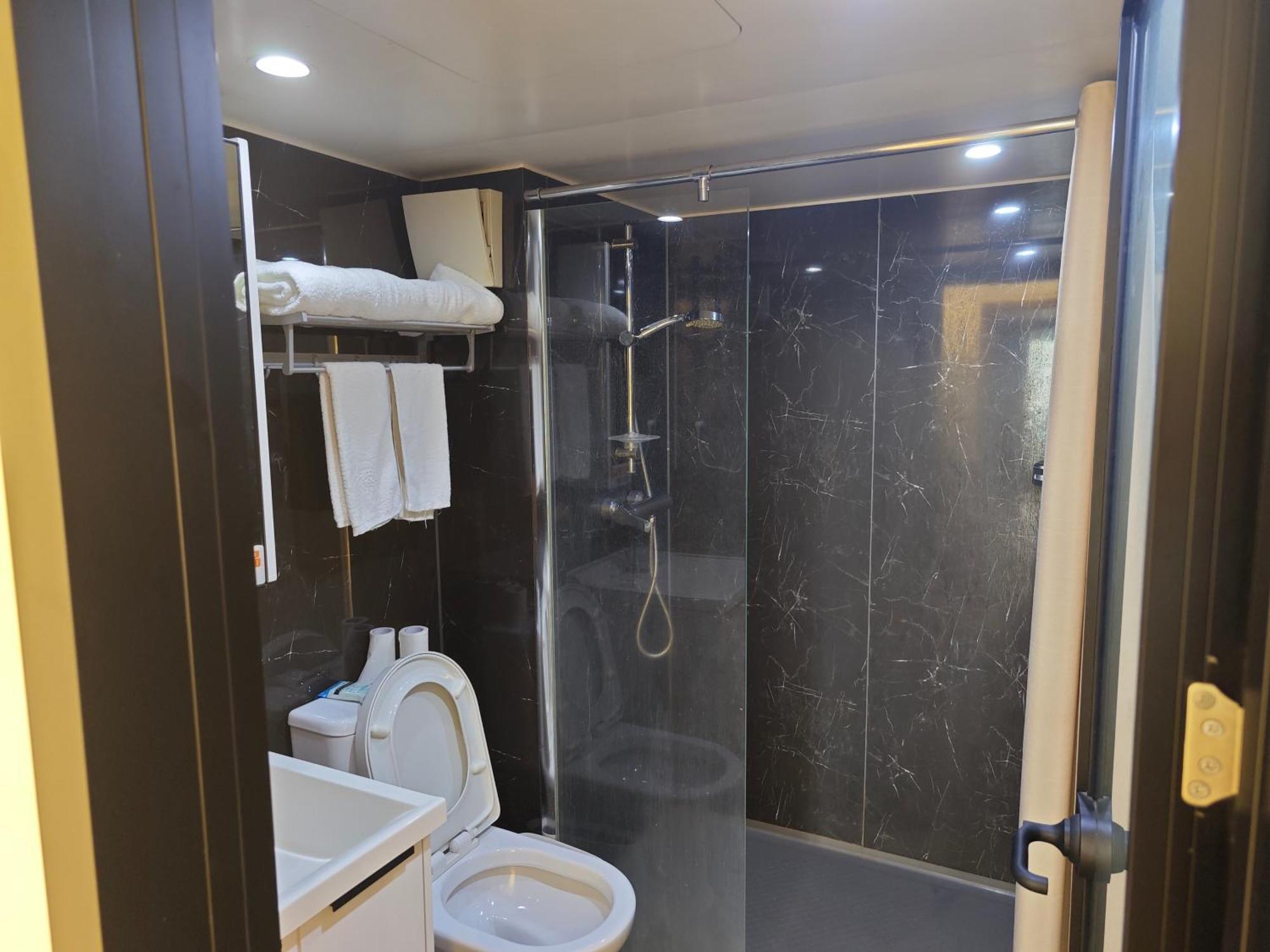 Xinghe Times Apartment - Shenzhen North Railway Station Extérieur photo